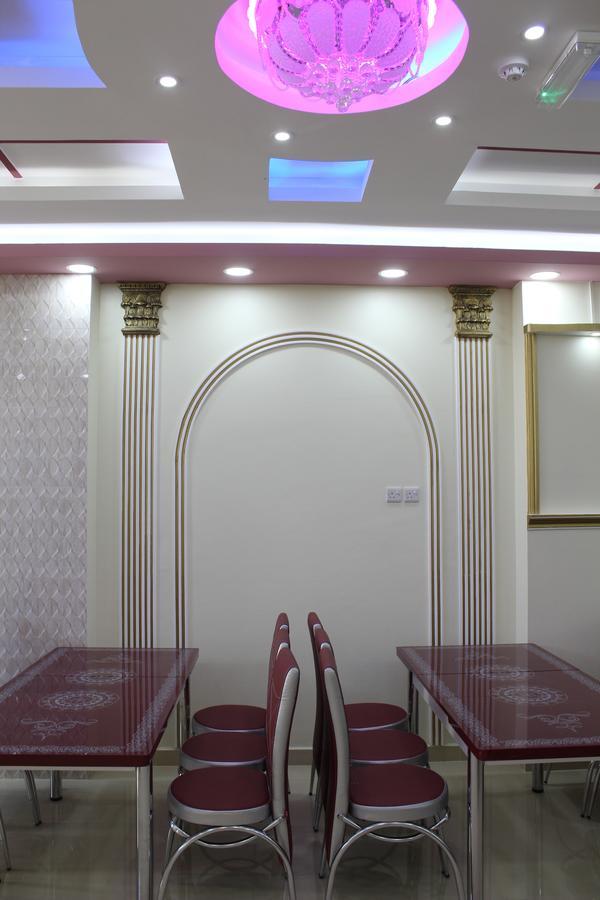 Manarat Manah Hotel Apartments Bilad Manah Exterior photo